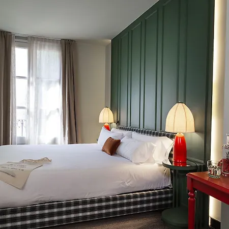 Отель Chic&basic Habana Hoose 3*