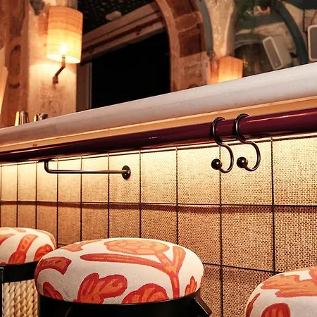 Chic&basic Habana Hoose Hotell 3*