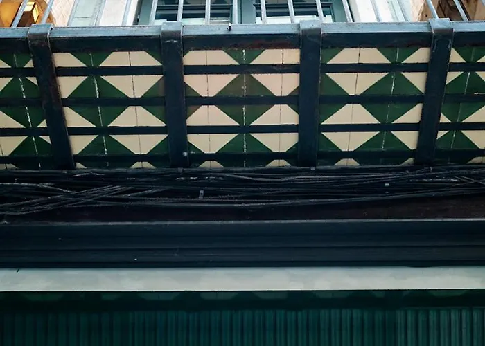 Chic&basic Habana Hoose فندق 3*