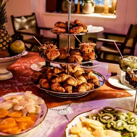 فندق Chic&basic Habana Hoose 3*